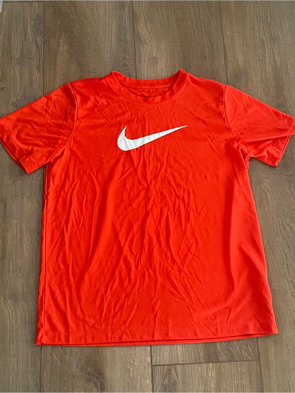 Nike Kids' orange Short-Sleeve Swoosh Tee